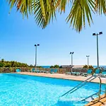 Bord De Mer, Piscine, Tennis - 80m De La Villa