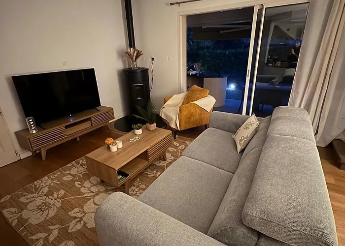 Bord De Mer, Piscine, Tennis 别墅 切尔维奥内