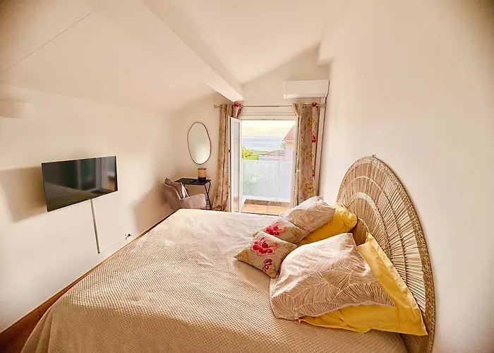 Bord De Mer, Piscine, Tennis *